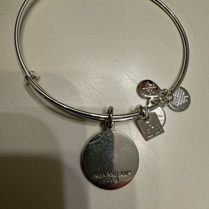Alex and Ani silver bracelet, never give up